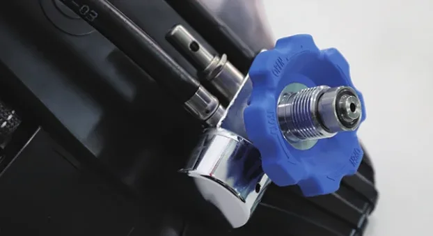 SCA 680E – 1st Stage Regulator & Whistle